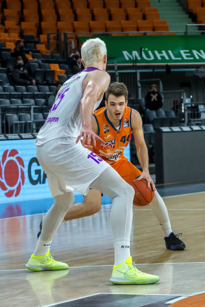 在战术层面 在战术层面