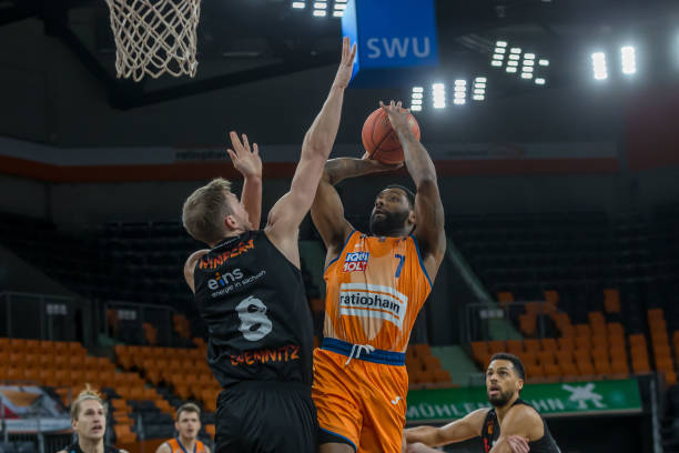 具有丰富国 具有丰富国